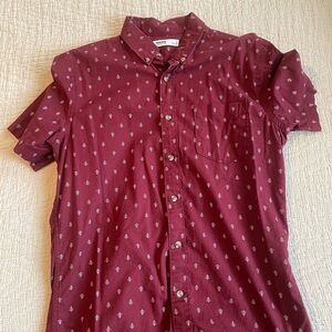 Men's Burgundy Button-Up Shirt